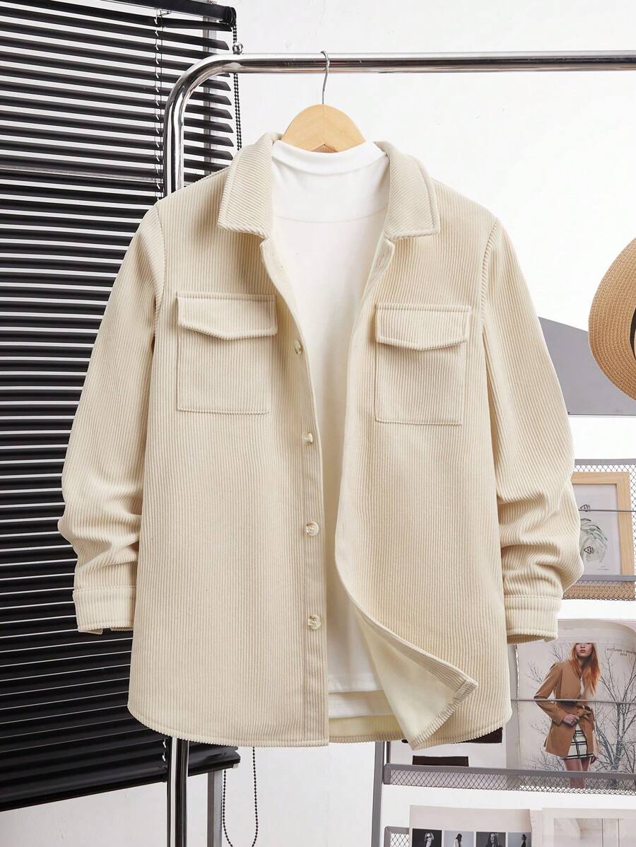 SHEIN Camisa de pana informal para adolescentes varones con cuello vuelto, bolsillos y solapa, forro térmico grueso, en beige y chaqueta para otoño/invierno, cálida, con estilo, adecuada para la universidad, el hogar, el uso diario y deportes, versátil y sencilla - Albaricoque - Ver 1