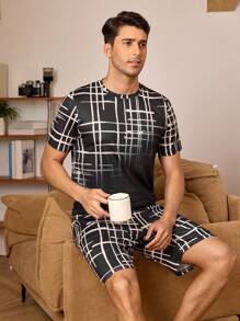 Men Plaid Print Short Sleeve Top & Shorts PJ Set / Pajama Set