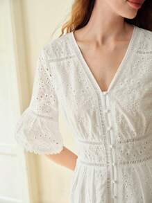 MOTF PREMIUM ĐẦM THÊU RÚT MẮT EYELET - trắng - Xem 3