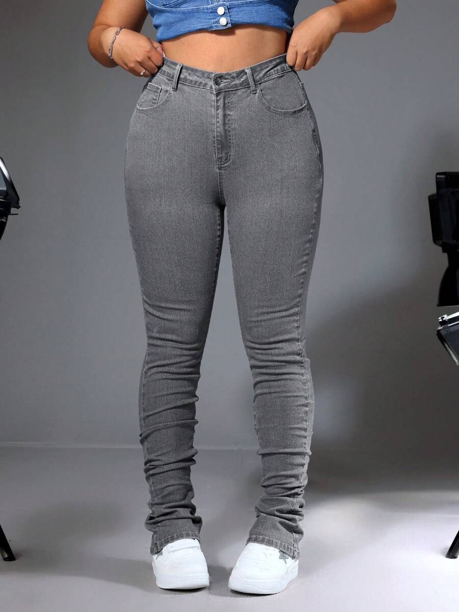SHEIN ICON Celana Jeans Wanita Ukuran Besar Model Slim Fit Berkerut dengan Kantong, Kasual, Warna Abu-abu - Light Grey - View 1