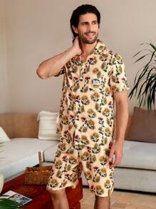 Manfinity ChillVibe Set Pakaian Rumahan Pria Lengan Pendek dan Celana Pendek Motif Bunga - MultiWarna - View 7