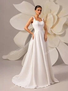 Women's Solid Color Sleeveless Backless Minimalist Waist-Cinched Maxi Wedding Dress With Train White Elegant Bridal Dress