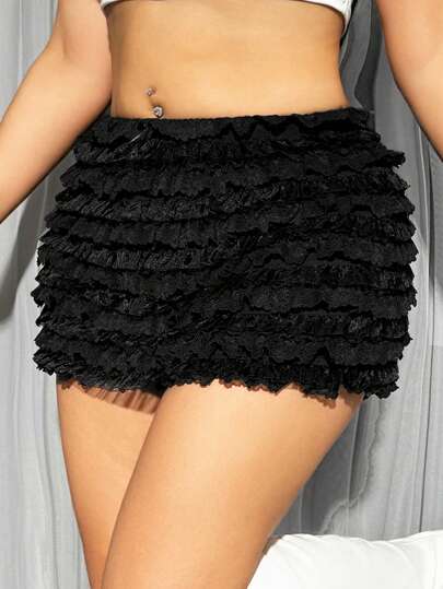 SHEIN ICON Pantalones cortos en capas de tamaño grande con ribete de volantes Schiffy