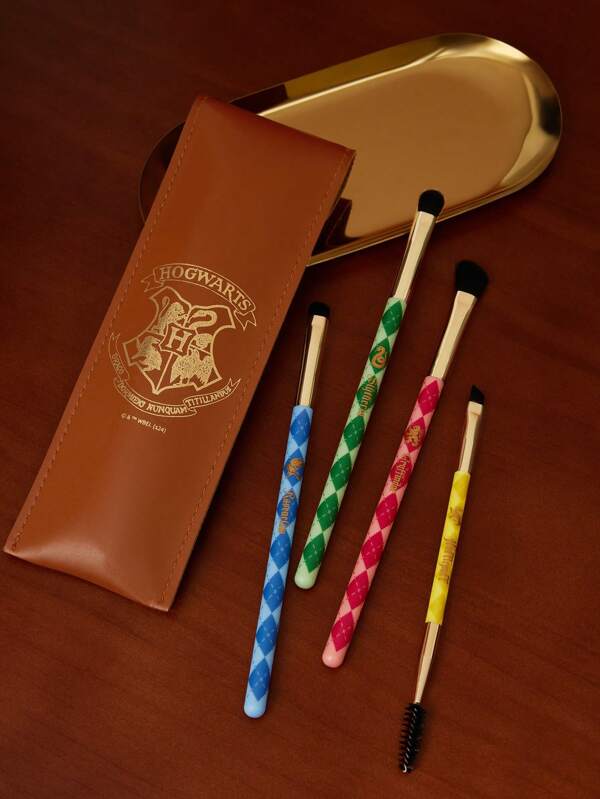 HARRY POTTER X SHEIN 4pcs/Set Hogwarts Harrypotter Badge And Letter Print Eye Makeup Brush Set, For Gift