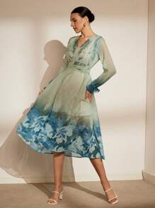 Aveloria Modichic 印花優雅小洋裝，V領及腰帶，長袖女裝洋裝