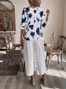 EMERY ROSE Women's Floral Printed Shirt And Seven-Quarter Pants Set - White - View 2