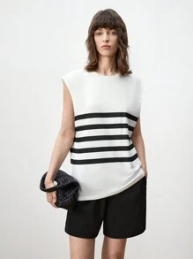 Manfinity VCAY 2pcs Men's Knitted Casual High-Neck Sleeveless Sweater And Elastic-Waist Straight Shorts Set, Suitable For Daily Summer Wear