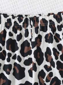 SHEIN Conjunto casual de verano de 3 piezas para adolescente: camisola estampada con corazones y leopardo, pantalones rectos y ropa de dormir ignífuga