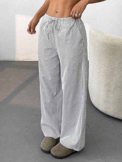 SHEIN EZwear 女性用ブラック＆ホワイトストライプパンツ