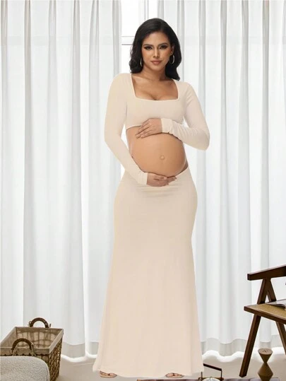 孕妇修身露背连衣裙，孕妇镂空方领长裙，适合拍照、迎婴派对等场合，长袖设计