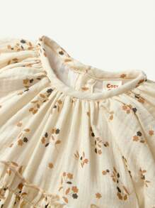 Cozy Pixies Baby Girl Casual And Versatile Round Neck Top With Floral Pattern And Ruffle Trim - Apricot - View 3