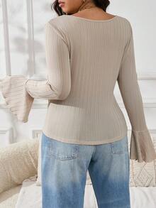 SHEIN Essnce Camiseta básica de manga acampanada de unicolor para mujer talla grande, primavera otoño - Caqui - Ver 2