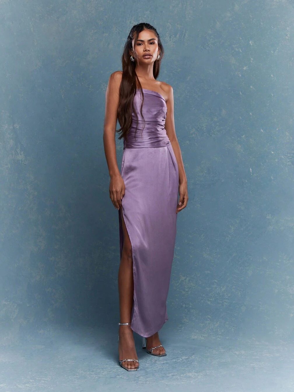 missguided purple satin dress MISSGUIDED Satin Ruched Bust Bandeau Maxi Dress｜MISSGUIDED