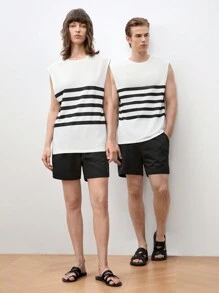 Manfinity VCAY 2pcs Men's Knitted Casual High-Neck Sleeveless Sweater And Elastic-Waist Straight Shorts Set, Suitable For Daily Summer Wear