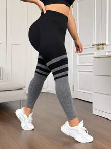 Easithlete Leggings de yoga de talla grande para mujer con cintura alta y rayas para uso diario - Negro - Ver 6
