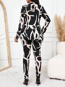 SHEIN Lady Women's Abstract Stripe Print Long Sleeve Blazer And Trousers Suit Set, Going Out Outfits Black And White Teacher Clothes Women Vintage Clothes