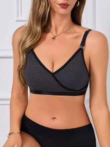 Moonlight & Mama Maternity Front-Closed Nursing Bra Wireless, Single Unit