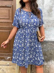 Franclia Plus Paisley Print Tie Neck Butterfly Sleeve Dress