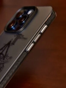 HARRY POTTER X SHEIN 死亡圣器几何与字母印花银色手机壳，礼物