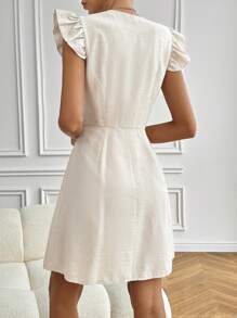 SHEIN Frenchy Vestido de cuadros Vichy para mujer con botones delanteros y ribete de volantes. Vestido camisero con silueta en A, vestido de verano con tela cómoda para utilizar como ropa de oficina, vestido casual de mujer, vestido pastel con botones en la parte delantera, vestido con cintura a la altura de la camisa, vestido estilo camisa, vestido para la celebración del Día de la Independencia Americana, conjunto de ropa para el regreso a la escuela, ropa para maestras, vestido de los cuadros vichy, vestido de verano para mujeres, vestidos de bodas para mujeres, vestido elegante de lunares, otoño, vestido de verano casual, conjunto de ropa para maestras, vestidos de trabajo para mujeres