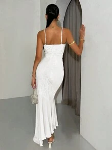 SHEIN BAE 夏季女士純色修身魚尾蕾絲肩帶連衣裙，適合畢業典禮或婚禮伴娘 - 白色 - 查看 2