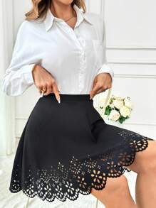 SHEIN Privé Falda sólida con cintura alta y corte de borde festoneado