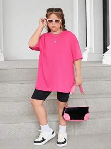 SHEIN 適用於青少年女孩的擴大尺碼通勤休閒春夏短袖圓領上衣和針織短褲套裝