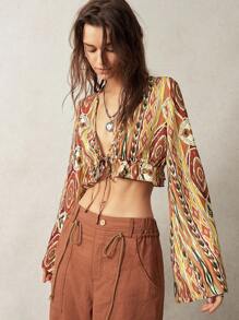 Bohemela Women's Full Print Vacation Style Tie Front Ruffle Hem Long Sleeve Cropped Shirt