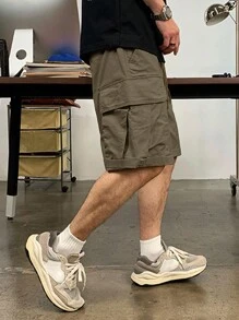 Manfinity LEGND 寬鬆版型男式附有口袋蓋和束口腰帶的貨物短褲 - 摩卡棕 - 查看 6