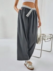 Femmeiva Celana Panjang Wanita Gaya Retro Amerika Kasual Asimetris Lipatan Blok Warna Lurus Lebar untuk Musim Gugur - Dark Grey - View 8