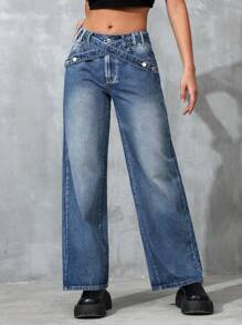 SHEIN EZwear Straight Leg Denim Jeans With Pockets And Cross Straps