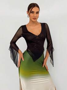 Aloruh Áo thun nữ cổ chữ V sâu màu đen bán trong suốt viền bất đối xứng có bo tay áo phong cách đường phố trẻ trung - màu đen - Xem 5