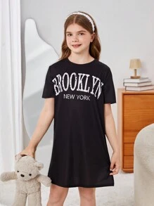 SHEIN Tween Girl Slouchy Summer Short Sleeve Sleep Dress, Loose & Comfortable Knitted Skin-Friendly Home Wear, Bear Printed