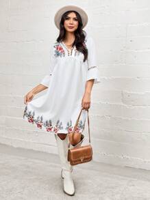 SHEIN LUNE 夏季花卉印花浪漫假期女裝 - 白色 - 查看 4