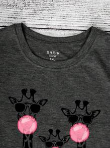 INAWLY Camiseta casual de gráfico de manga corta y cuello redondo con estampado de jirafa para mujer de talla grande