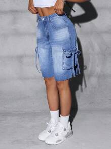 SHEIN ICON 女款寬鬆版型拼接丹寧百搭短褲，磨邊口袋和腰帶