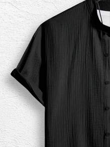 Manfinity RSRT Men Solid Button Up Shirt & Shorts, Cozy Outfits Holiday - Black - View 5