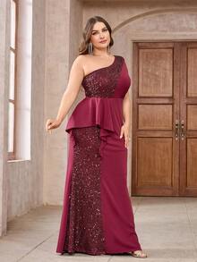 Vestido de cóctel con un hombro, volantes con ribete de lentejuelas en contraste