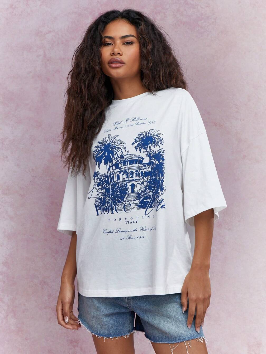 MISSGUIDED Oversized Drop SHoulder Graphic Front Print T-Shirt