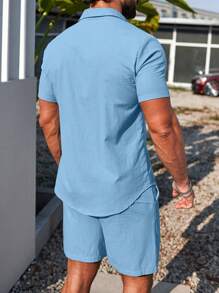 Manfinity Homme 男士純色簡約日常短袖T恤和短褲套裝 - 淺藍色 - 查看 2