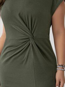 SHEIN LUNE Plus Twist Front Split Thigh Dress - Green - View 6