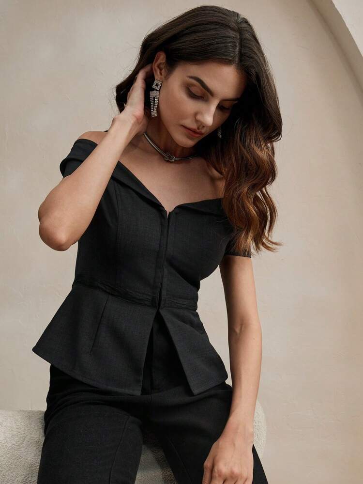 Vintage French V-Neck Off-Shoulder Short Sleeve Slim Fit Top