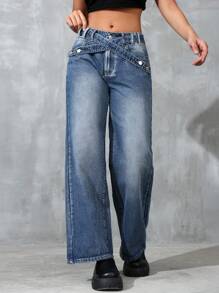 SHEIN EZwear Straight Leg Denim Jeans With Pockets And Cross Straps