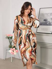 SHEIN Clasi Vestido de satén de manga larga con escote en V para mujer con elegante y romántico dobladillo de burbuja y estampado de ondas con patrón de mármol, adecuado para fiestas, citas y uso diario en primavera, otoño e invierno.