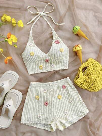 Soleia Set para mujer de 2 piezas, que incluye un top de punto con textura de albaricoque con tirantes spaghetti, cuello en V, espalda abierta y pantalones cortos con banda elástica en la cintura.