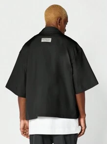 SUMWON Boxy Fit Revere Collar Shirt With Pocket Square - Black - View 2