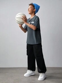 SHEIN Tween Boy's Letter Print Drop Shoulder Short Sleeve T-Shirt And Cargo Pants Set With Patch Pockets