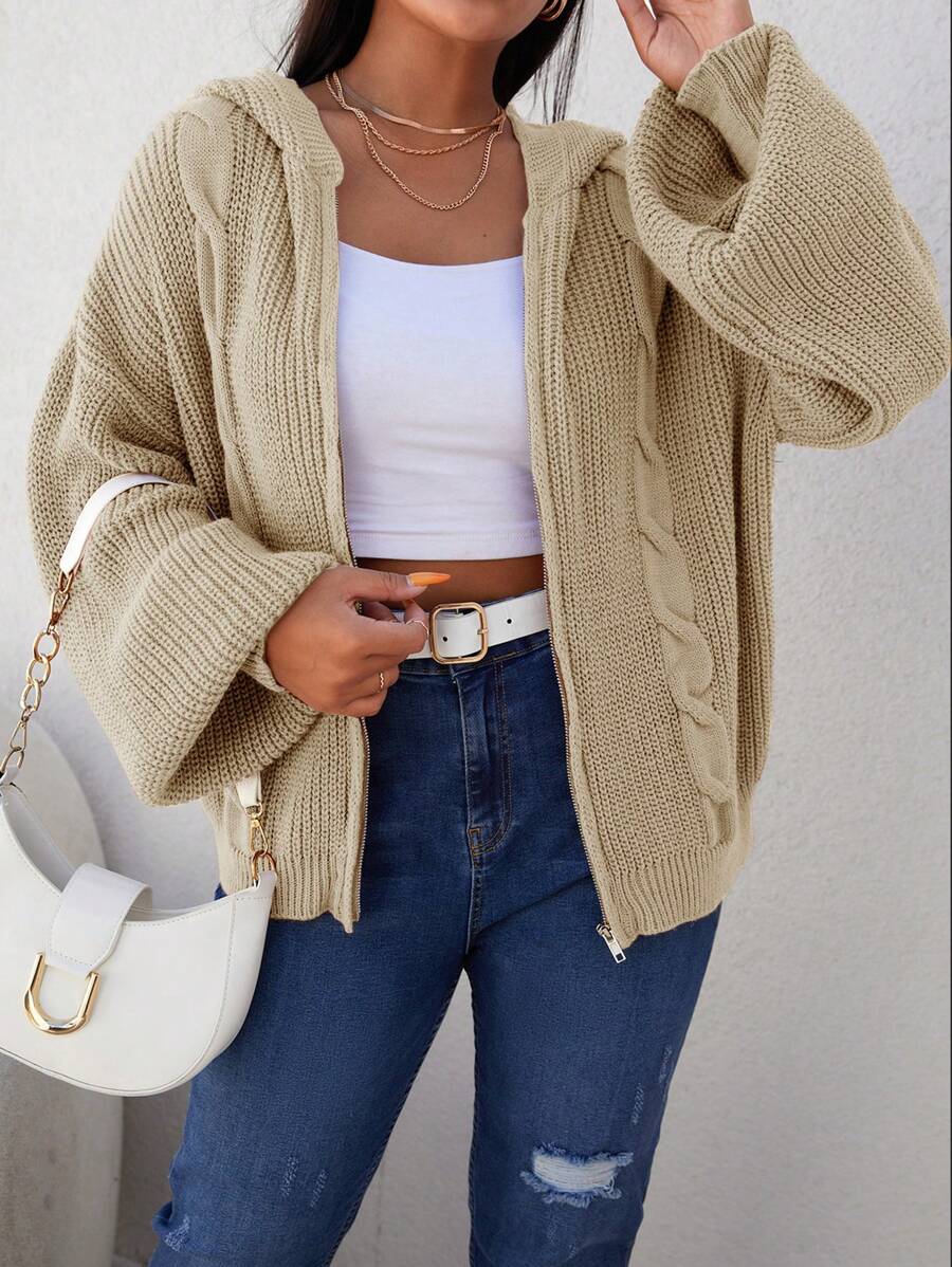 RueChic 大碼麻花編織落肩袖連帽開襟衫 - 駝色 - 查看 1