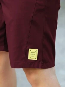 Manfinity Homme 宽松男士短裤，字母贴片，腰部抽绳 - 酒紅色 - 查看 4