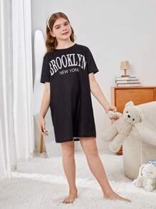 SHEIN Tween Girl Slouchy Summer Short Sleeve Sleep Dress, Loose & Comfortable Knitted Skin-Friendly Home Wear, Bear Printed